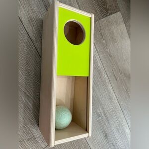 Lovevery 2 pieces- slide box & Pincer puzzle- 11M - the thinker play kit